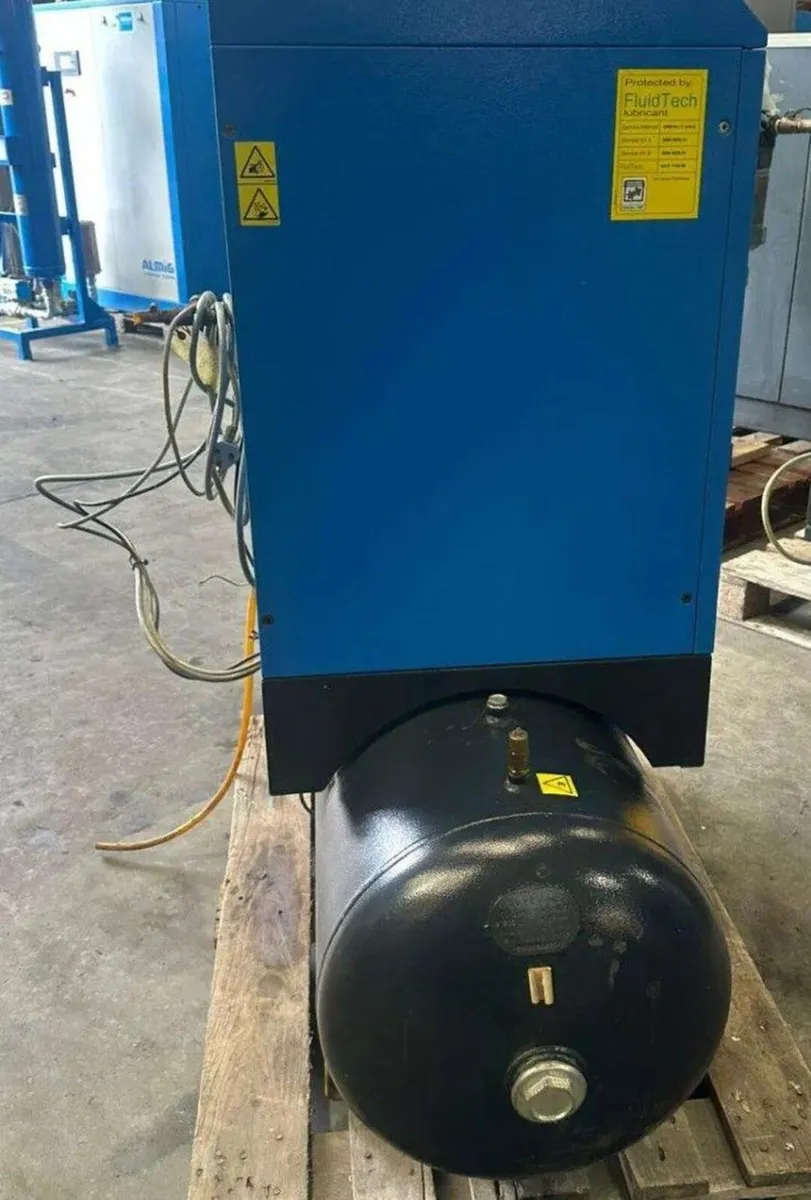 PRE OWNED ABAC SPINN 5.5KW AIR COMPRESSOR - Image 2