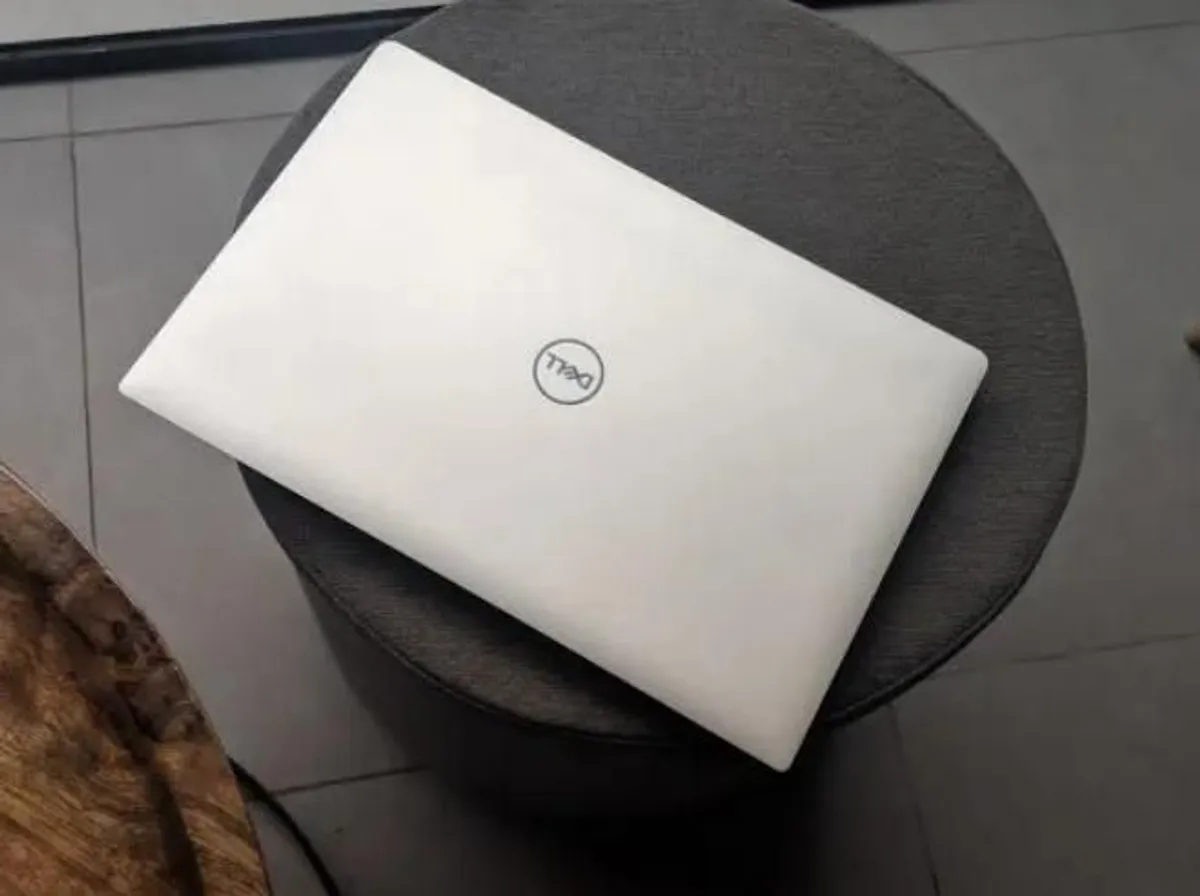 Dell Xps 15 9570 (Like New) - Image 1