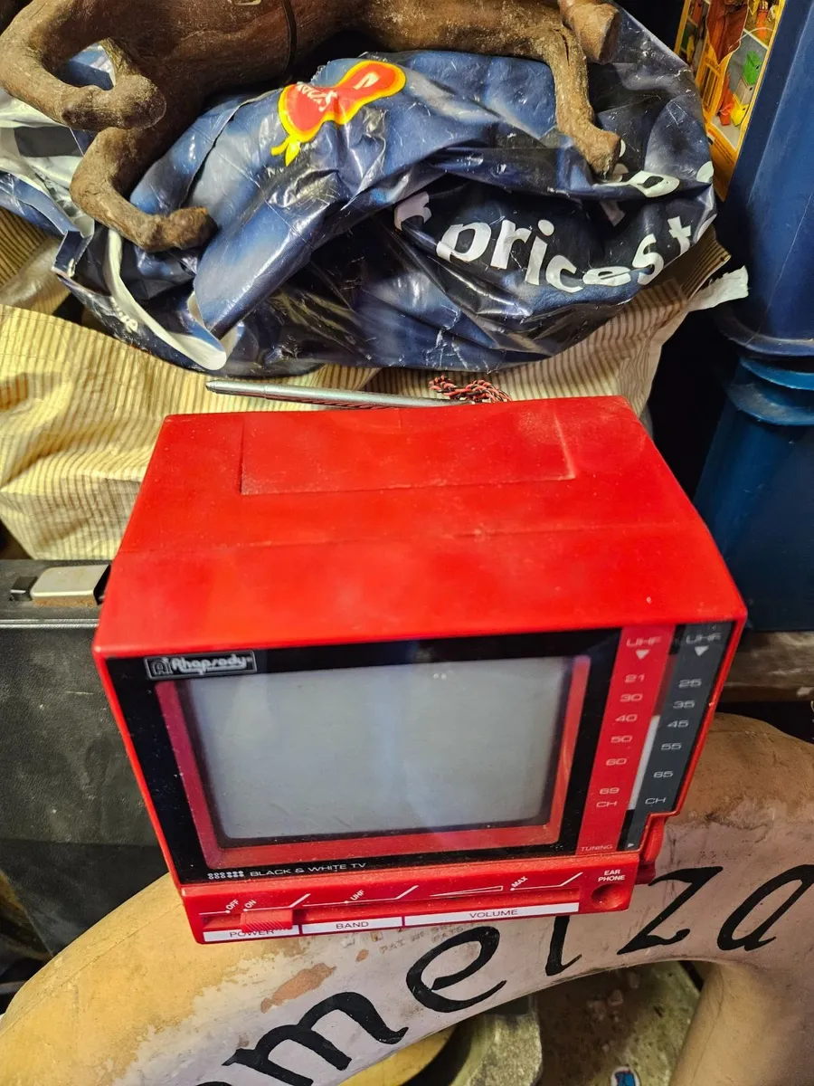 Vintage Retro Small Television - Image 4