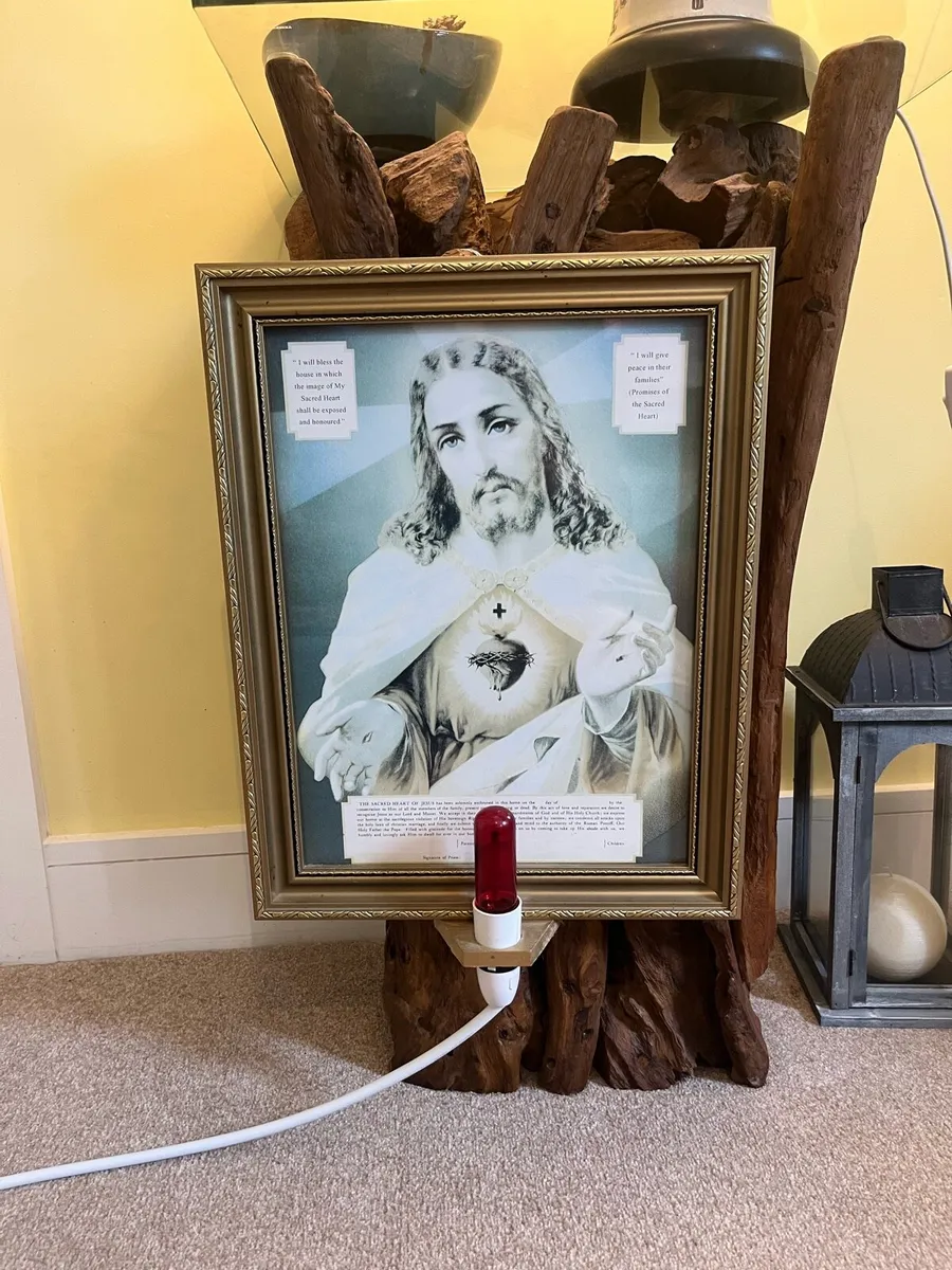 Sacred Heart Print - Image 1