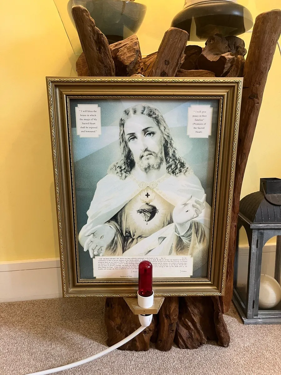 Sacred Heart Print - Image 2