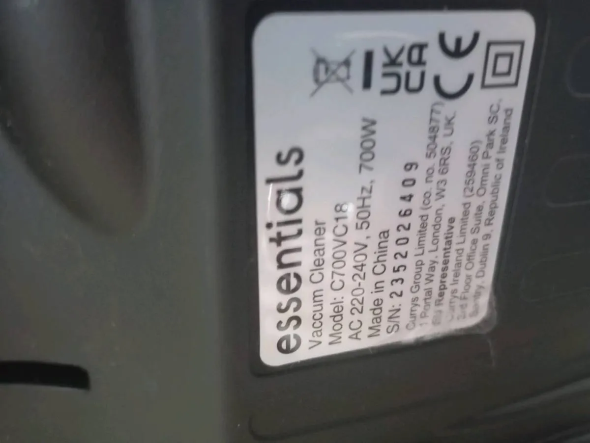 Essentials Vacuum Cleaner - Image 3