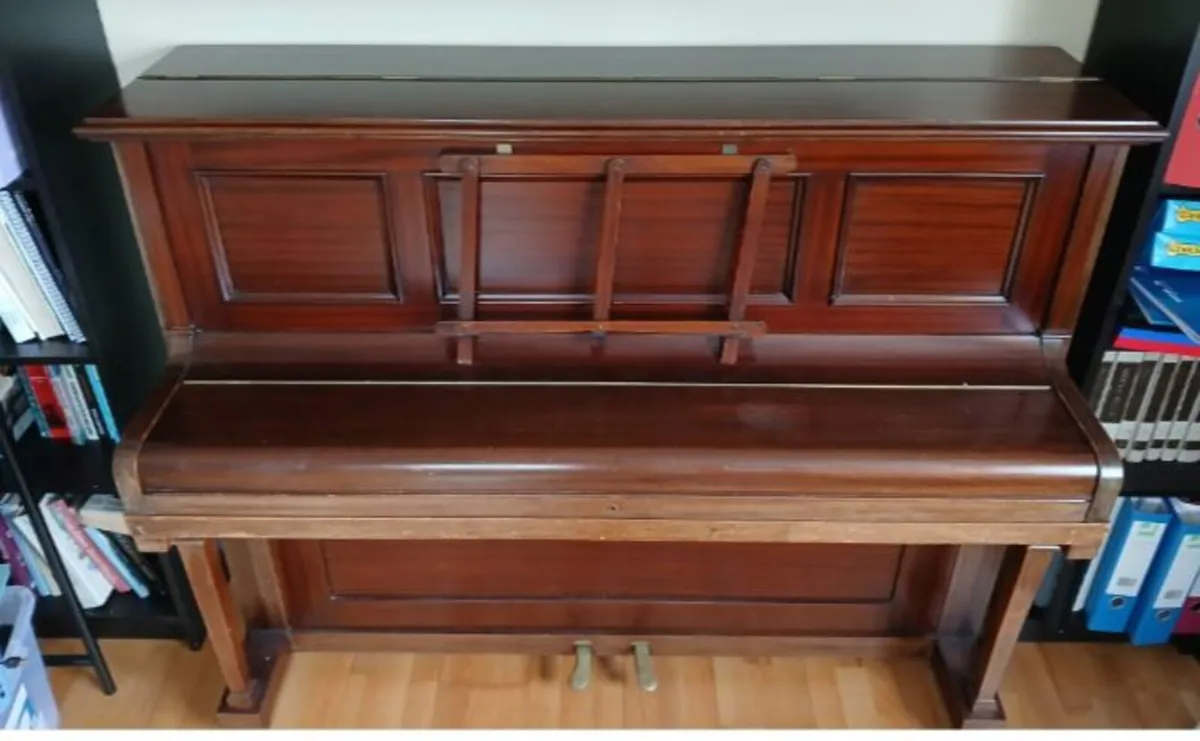Piano - Image 2