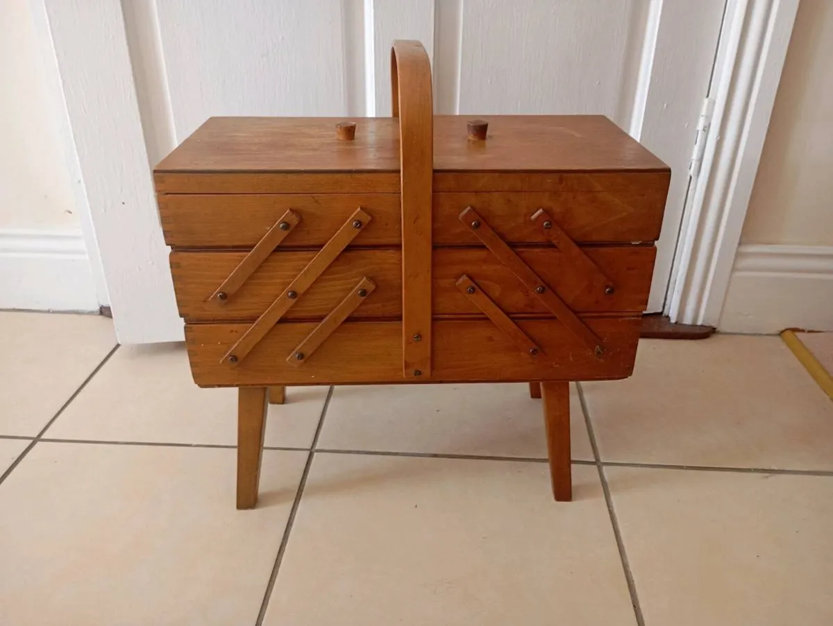 Vintage Sewing Box - Image 1