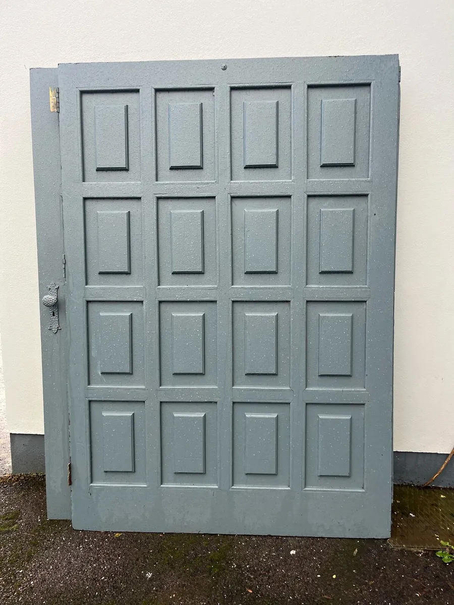 Solid wood garage doors - Image 2