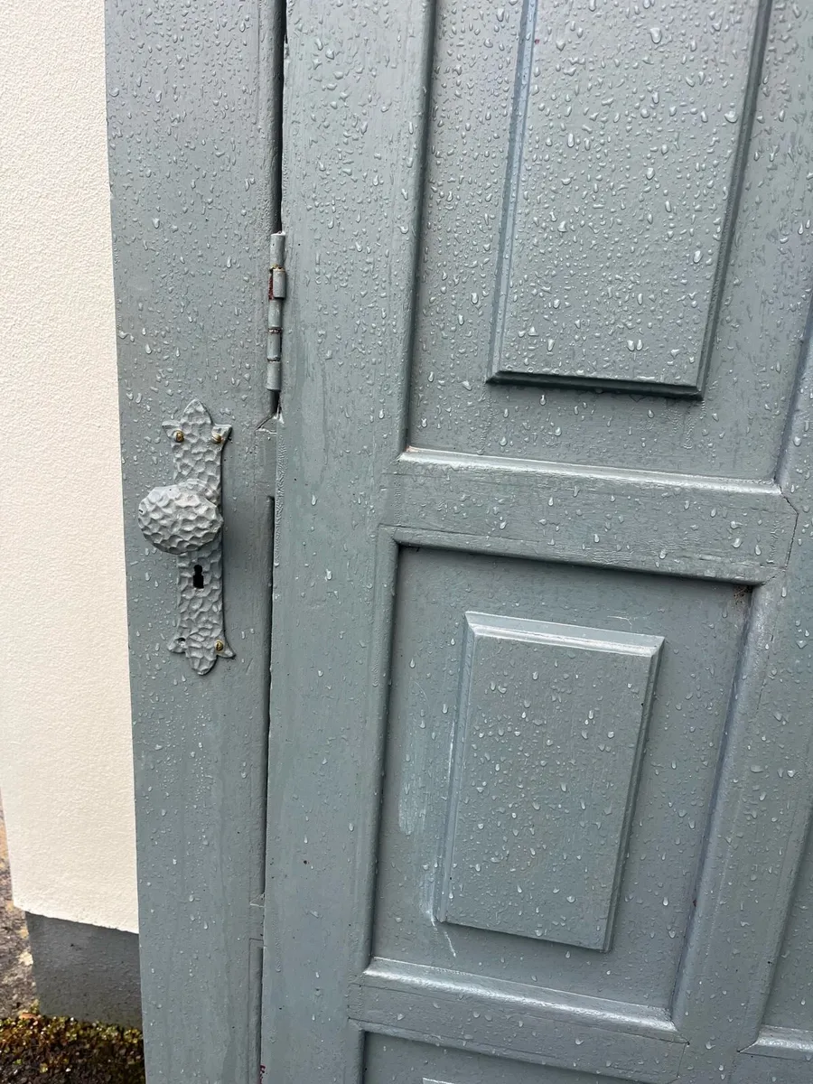 Solid wood garage doors - Image 3