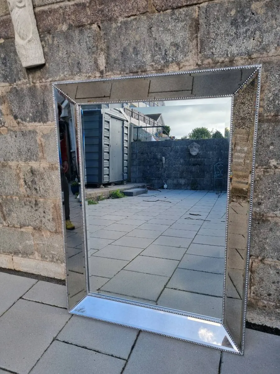 Venetian Style Bevelled Wall Mirror – Silver - Image 1