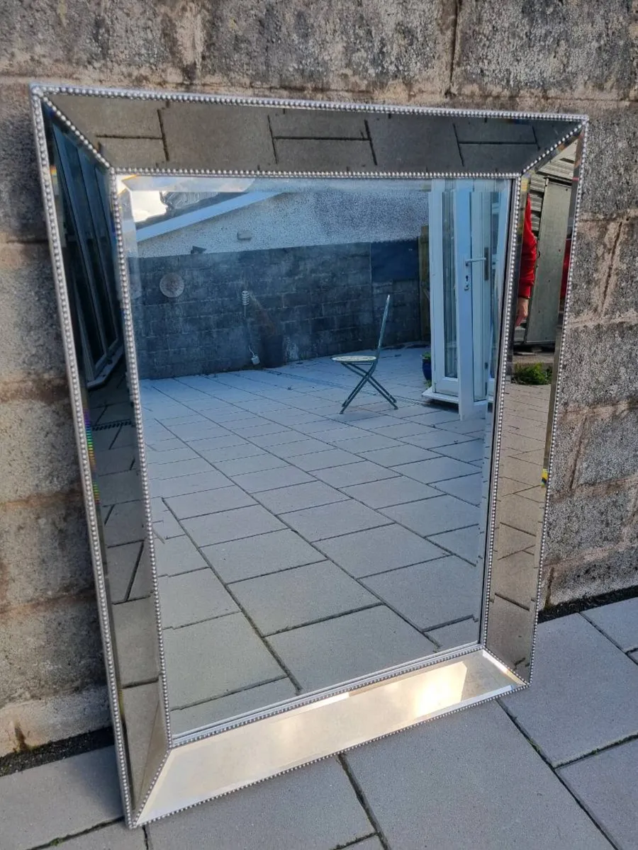Venetian Style Bevelled Wall Mirror – Silver - Image 2