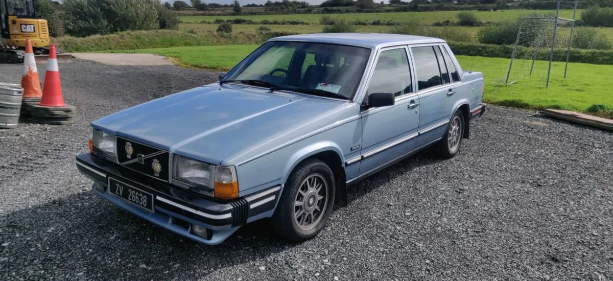 Volvo 760 - Image 2