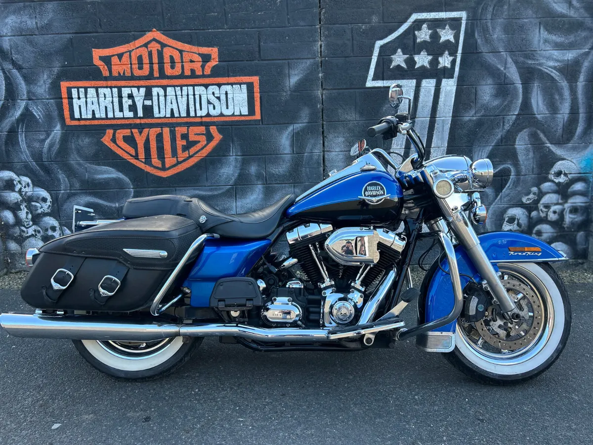 2008 HARLEY-DAVIDSON Road King Classic - Image 1