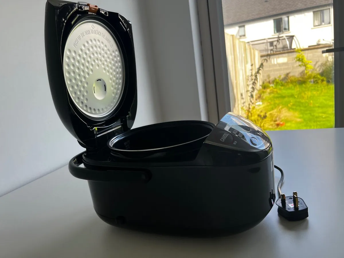 Rice Cooker (Zojirushi NL-GAQ10) - Image 3