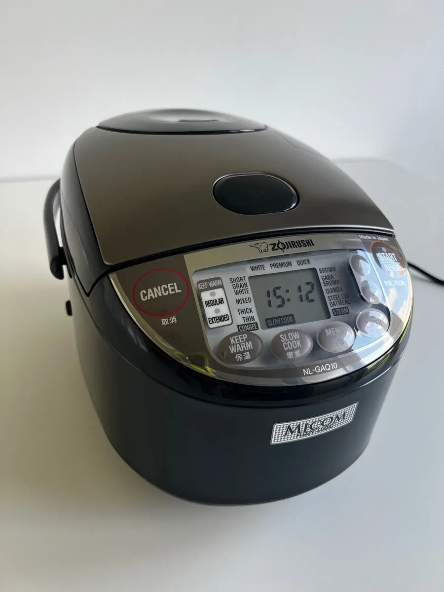 Rice Cooker (Zojirushi NL-GAQ10) - Image 1