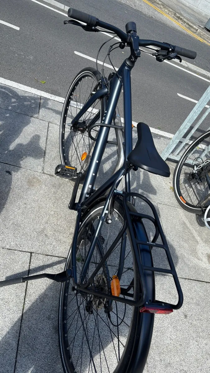 Decathlon Elops Step-Over City Bike + Cover + Lock - Image 1