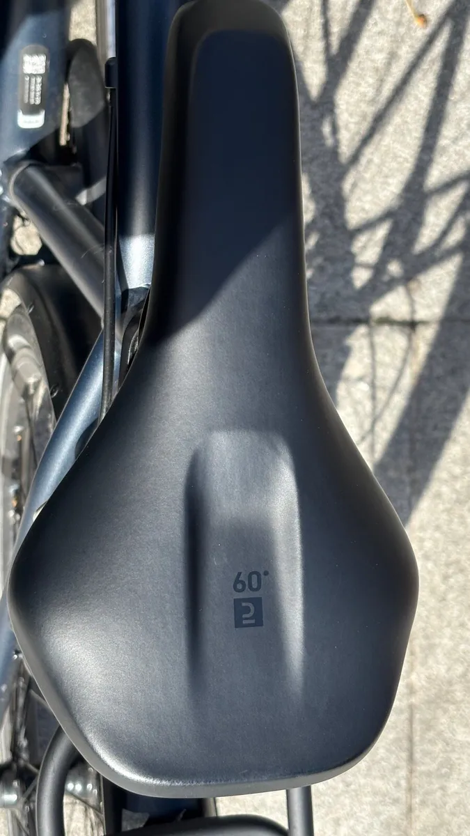 Decathlon Elops Step-Over City Bike + Cover + Lock - Image 4