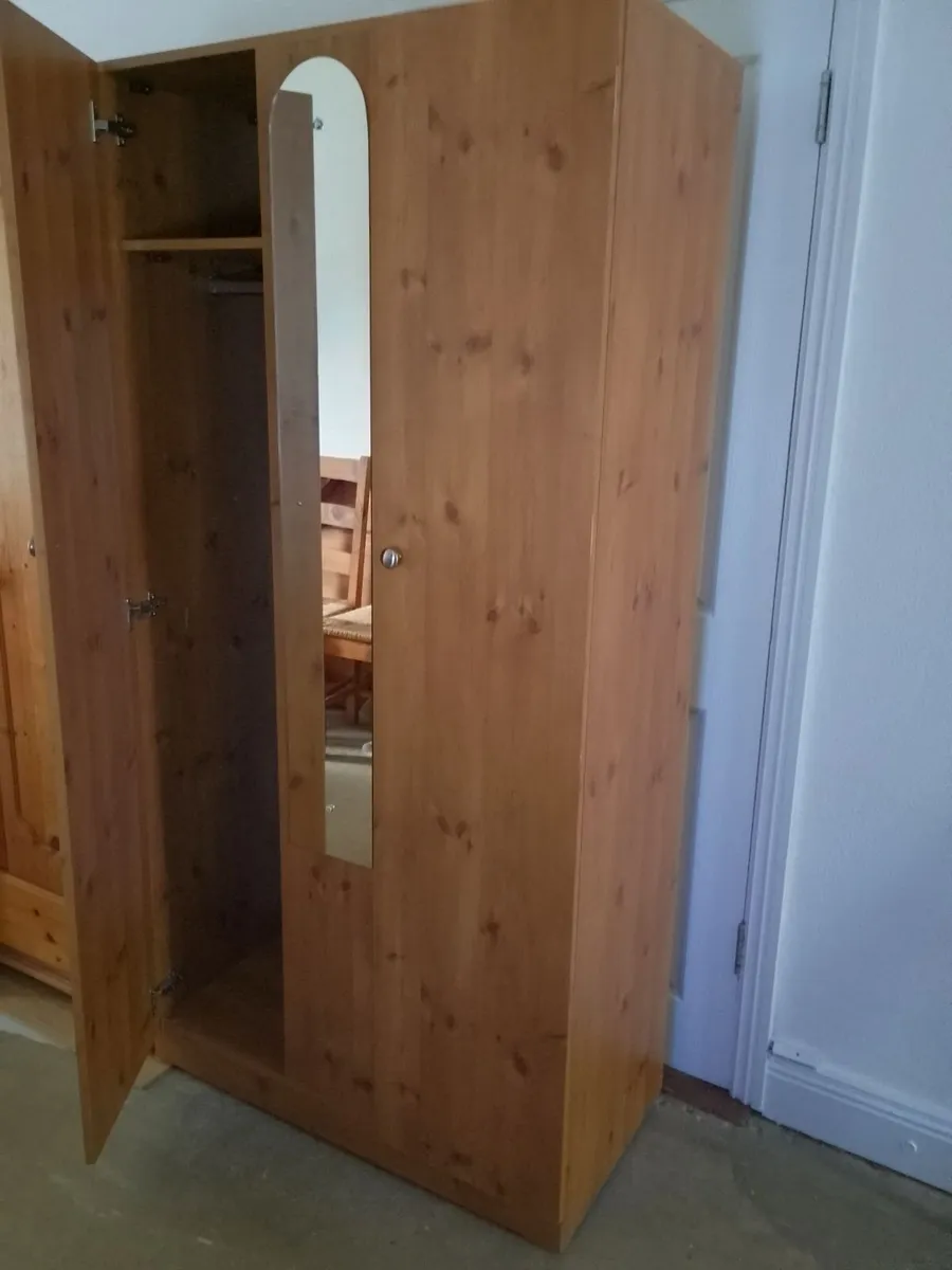LAMINATE WOOD WARDROBE WITH CENTRE MIRROR. - Image 1