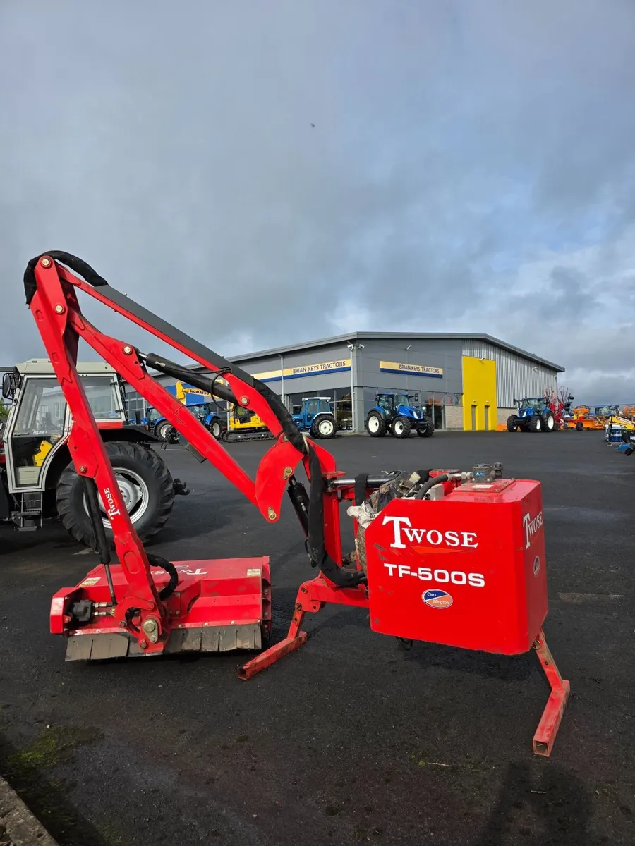 2015 Twose TF-500S Hedgecutter - Image 1