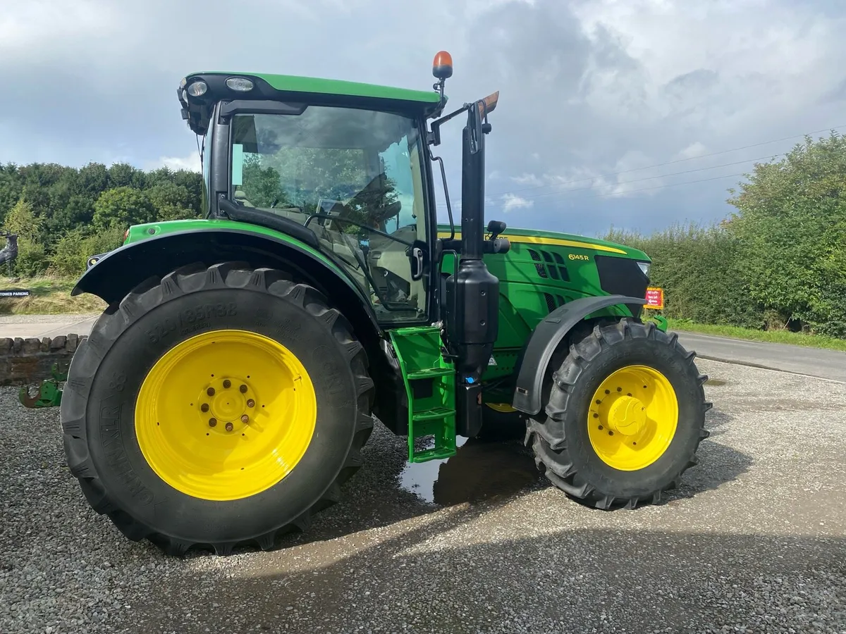 John Deere 6145R - Image 4