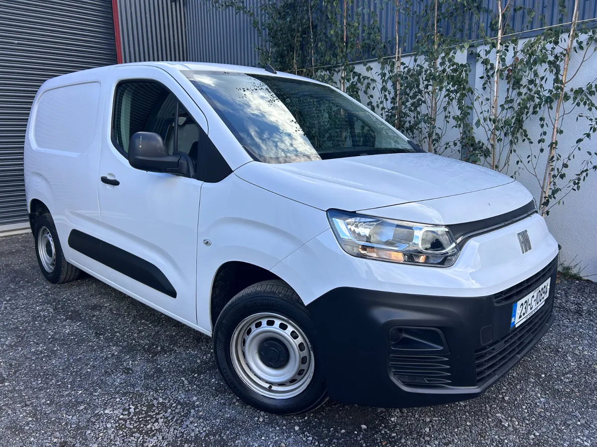 2023 Fiat Doblo - 29’000 kms! - Image 1