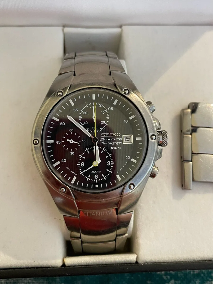 Seiko Sportura Chronograph Titanium - Image 1