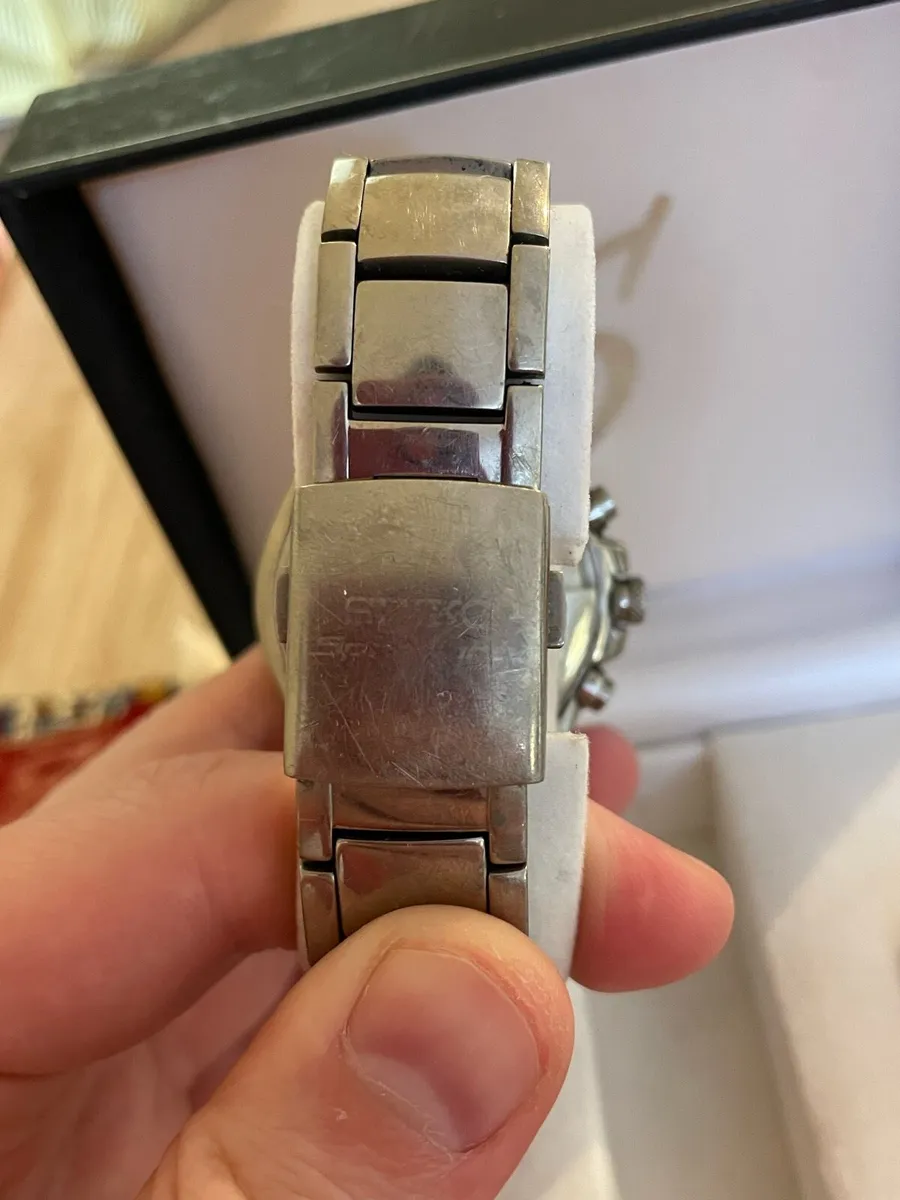 Seiko Sportura Chronograph Titanium - Image 3