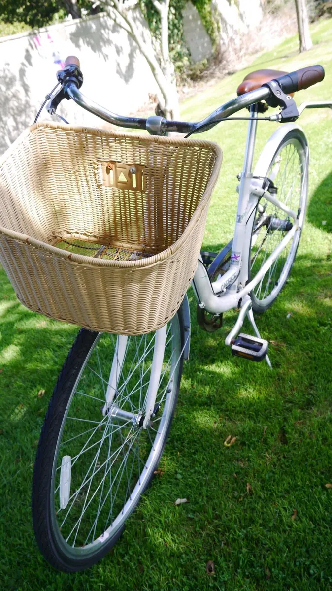 Raleigh Caprice - 17" frame - Image 4