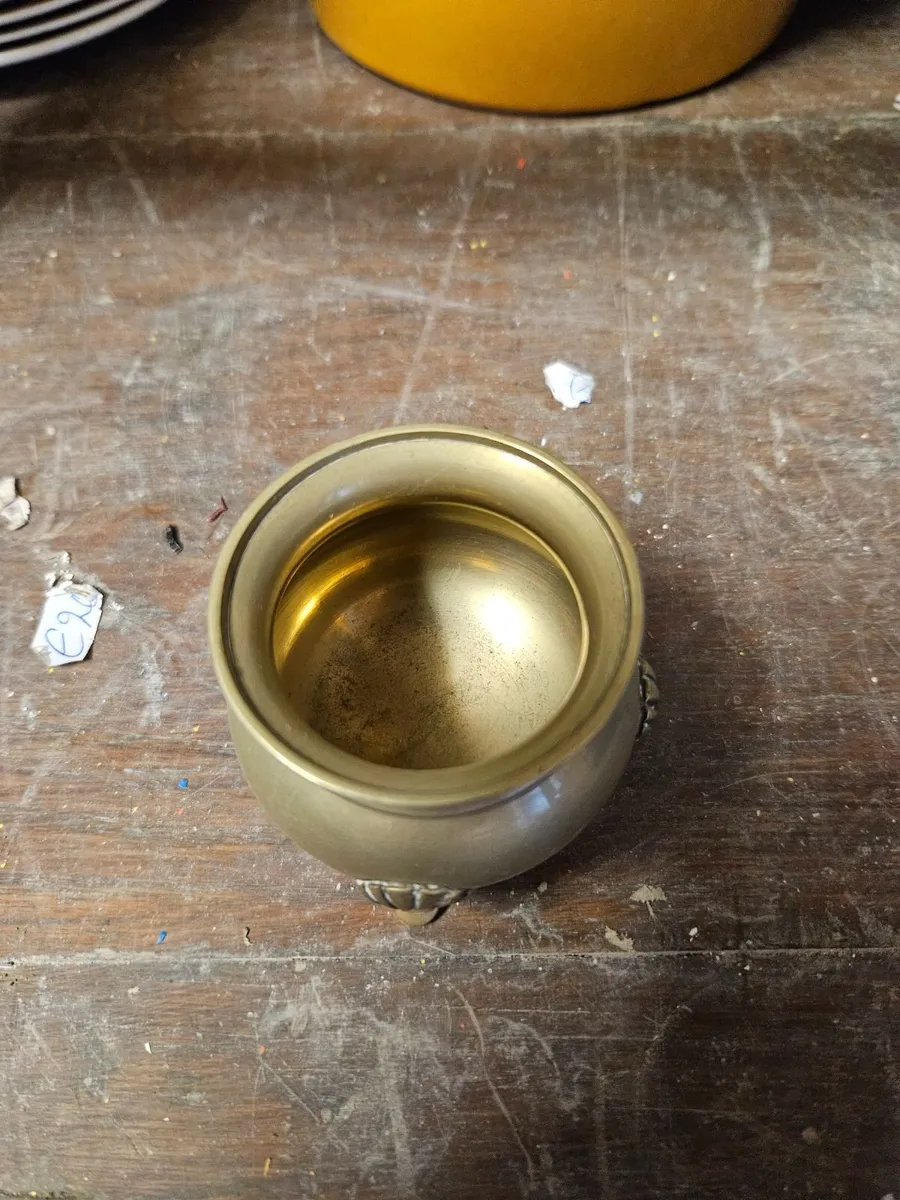 Vintage Brass Pot Small - Image 3