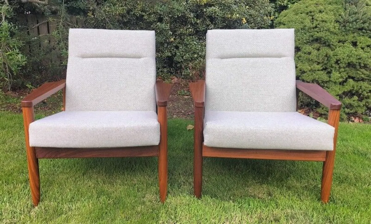 Mid Century Vintage Crannac Armchairsarmchair - Image 1