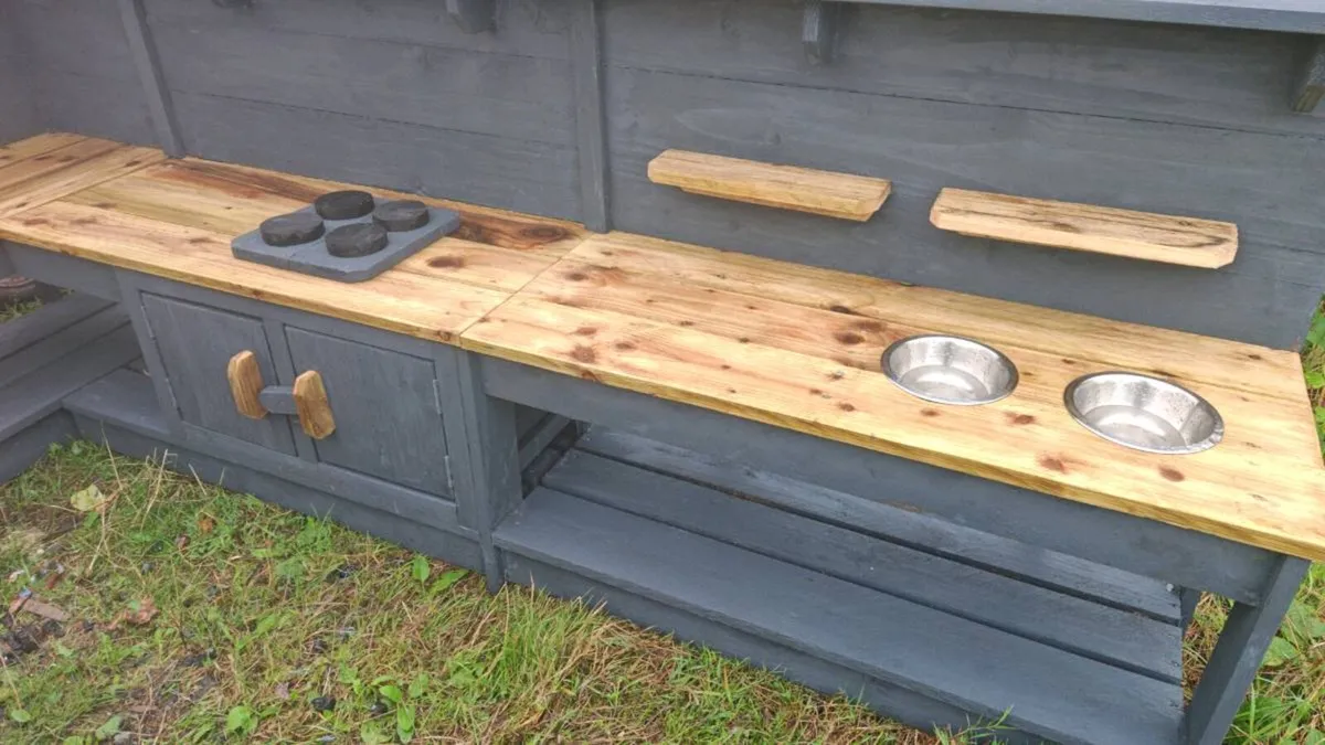 Mega mud kitchen - Image 2