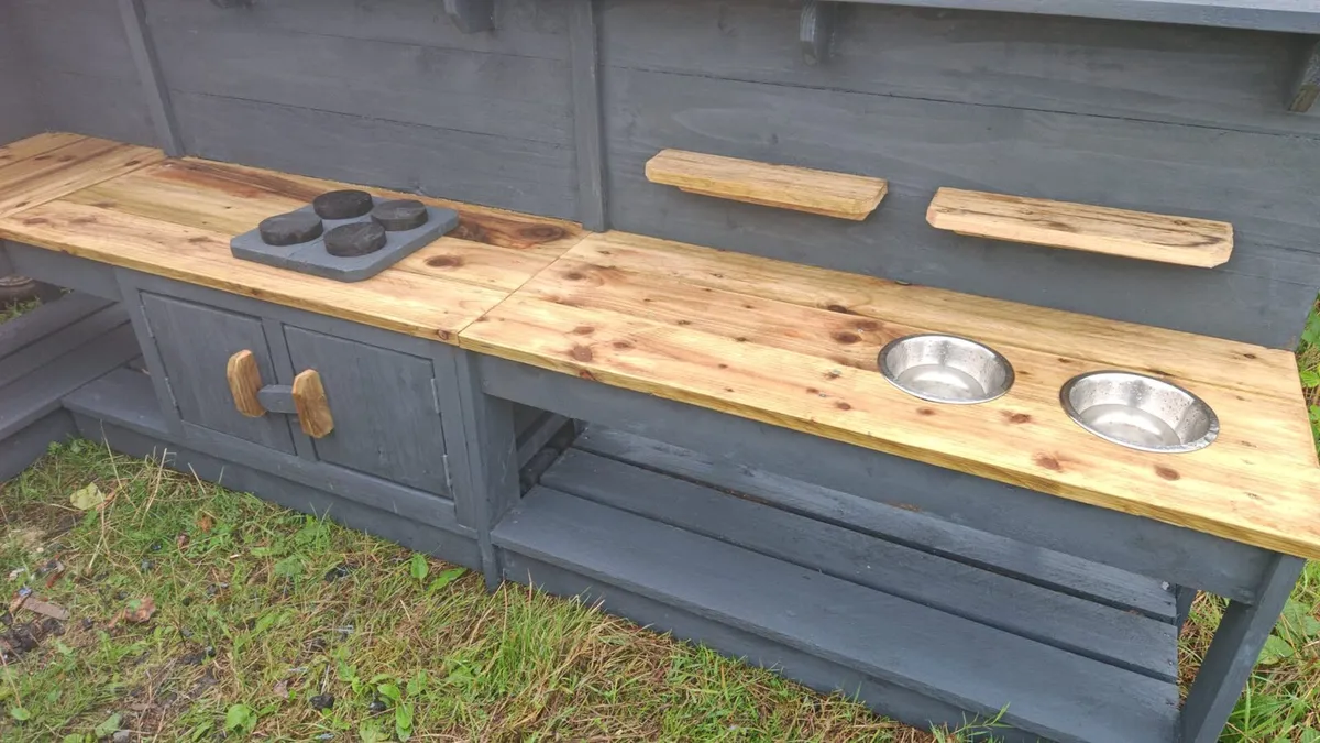 Mega mud kitchen - Image 4