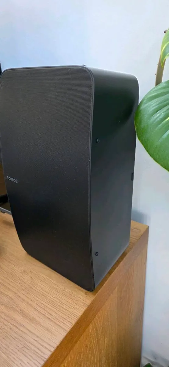 Sonos Five Stereo Pair - Almost New - Image 3