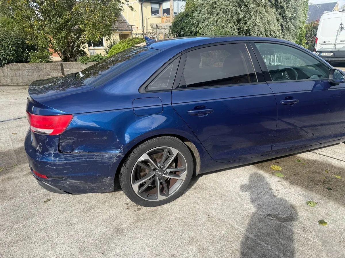 2017 Audi A4 se ultra 2.0 tdi manual - Image 2