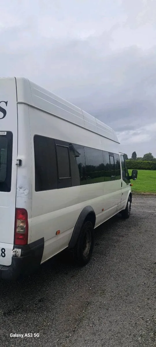 Ford transit 16 seater - Image 4