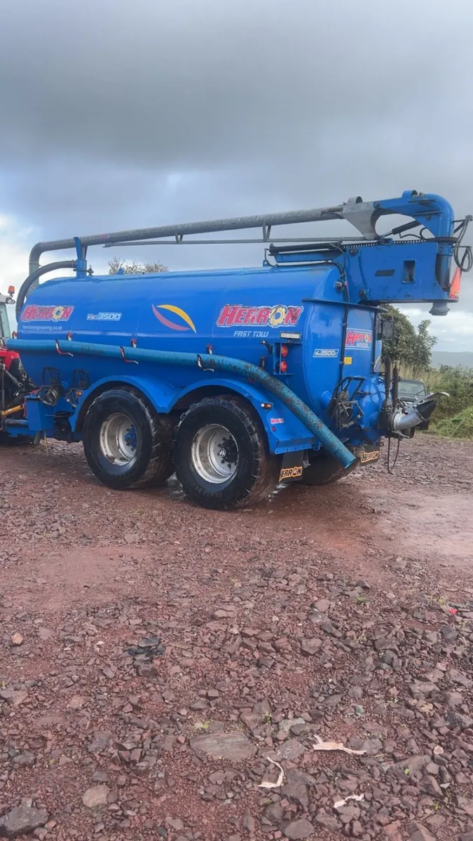 Herron 3500 tanker - Image 4