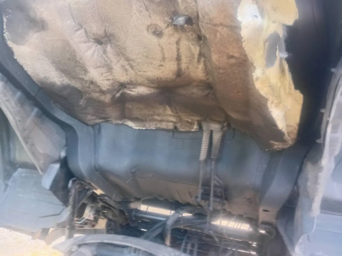 Mitsubishi canter - Image 4