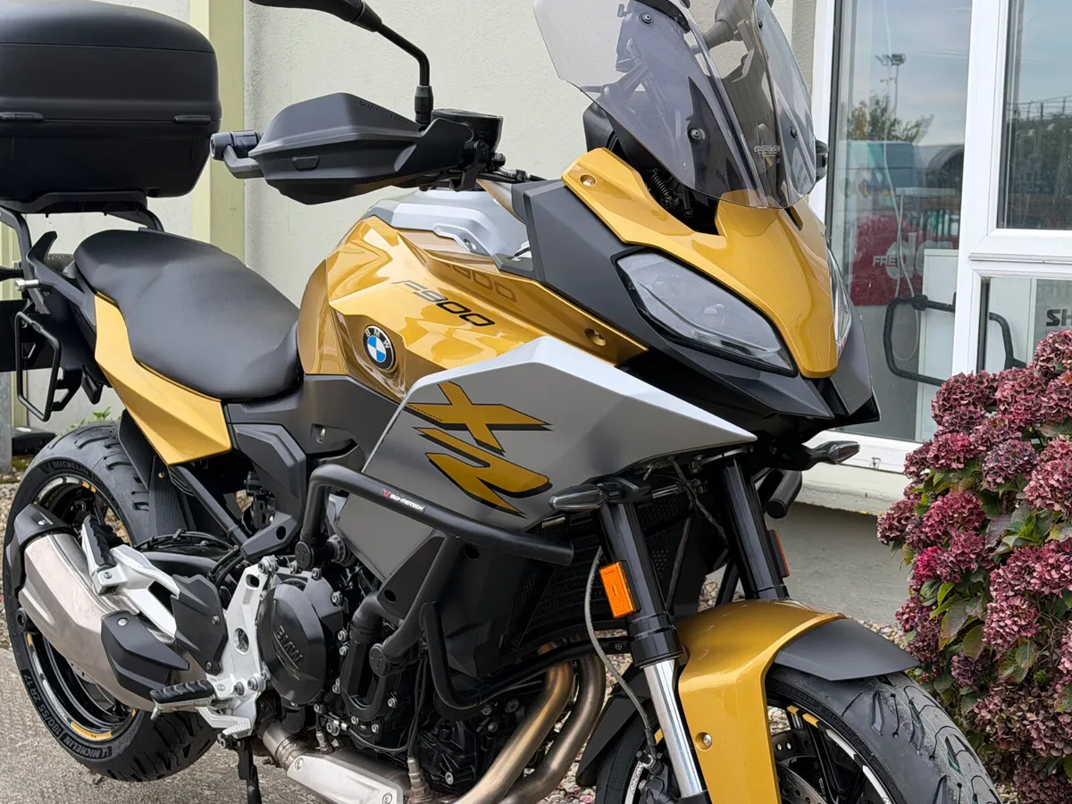 BMW F 900 XR EXCLUSIVE 2021 - Image 4