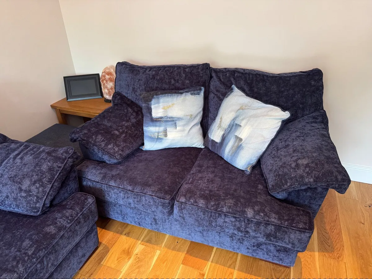 Sofa Suite 3 & 2 Seater - Image 4
