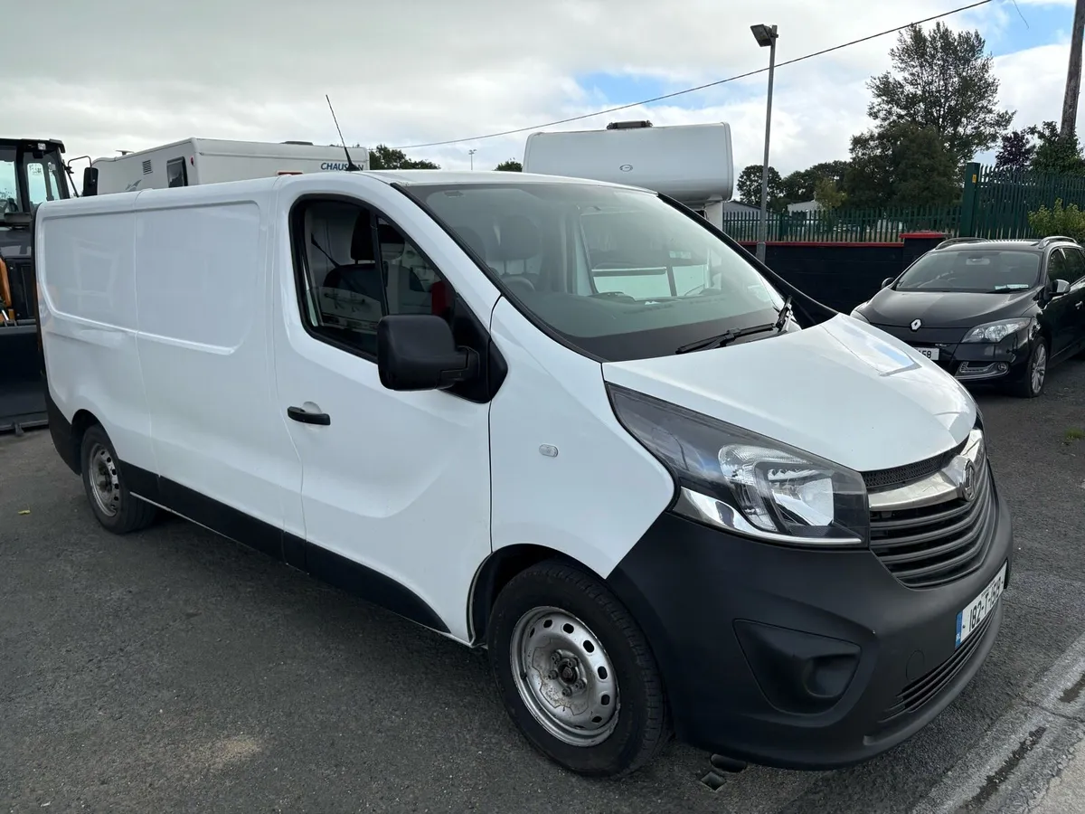 182 Vauxhall Vivaro 1.6td - Image 2