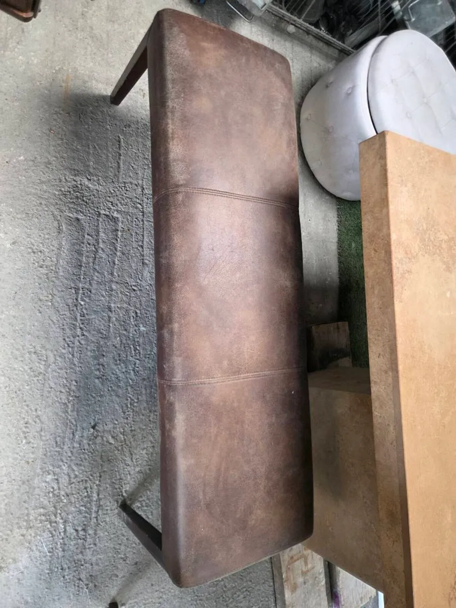 Kitchen table - Image 2