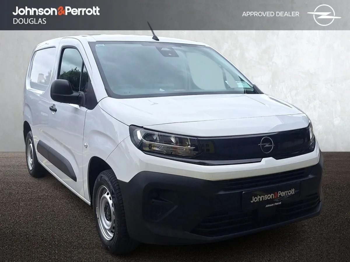 Opel Combo Edition 7 Seat L2H1 1.5 D 100PS - Image 1
