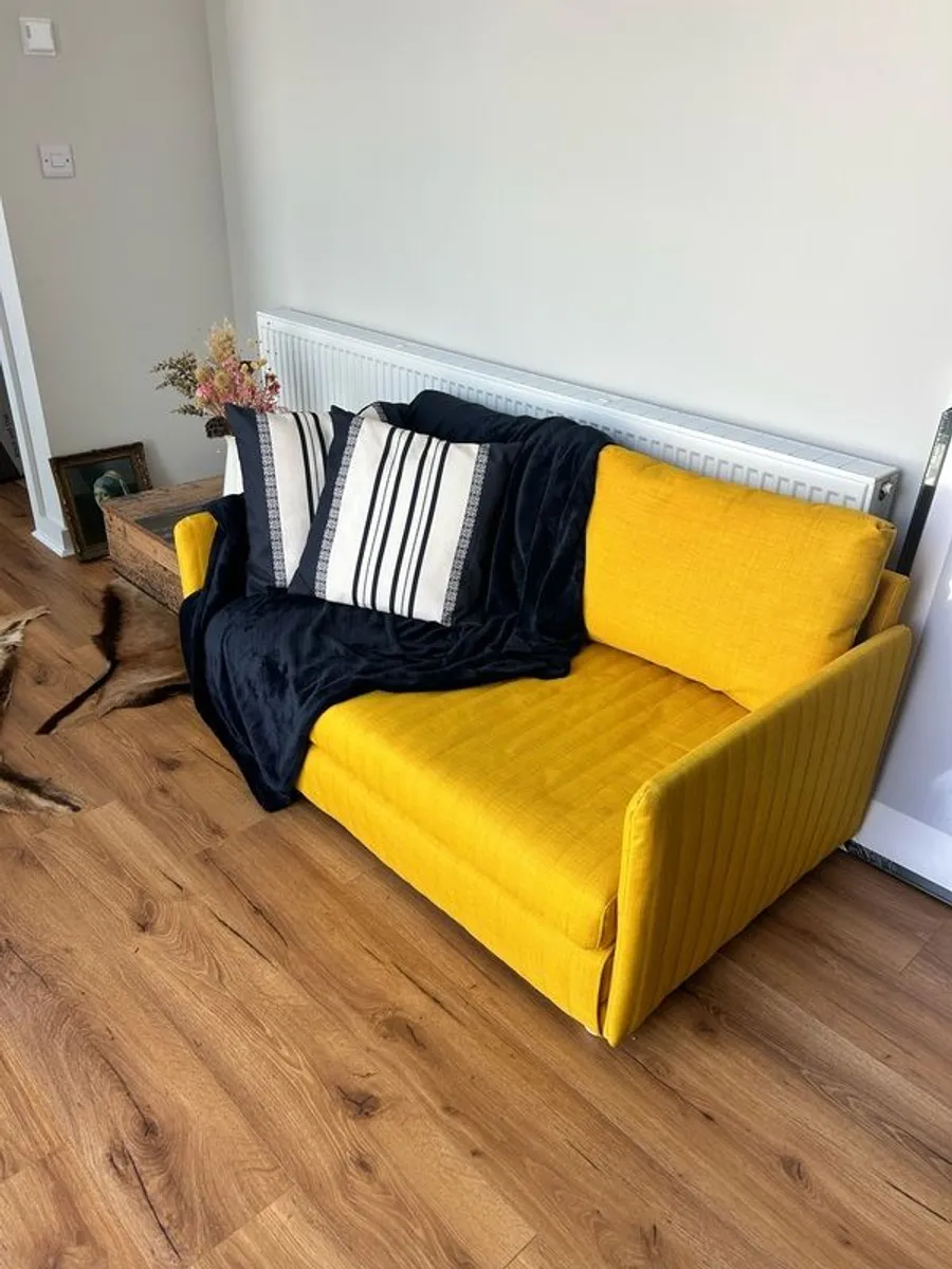 Neat sofa bed - Image 4