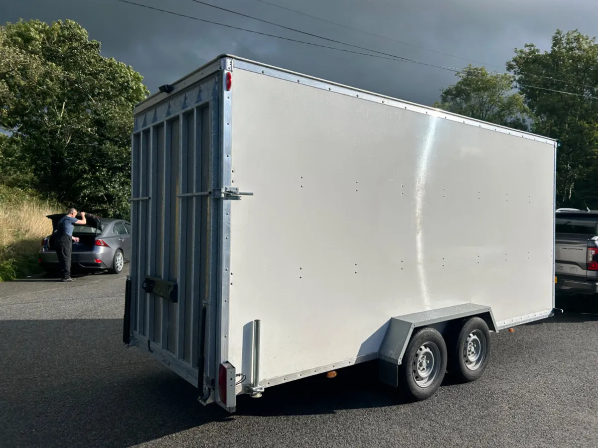 2025 blue line 16ft box trailer with ramp - Image 4