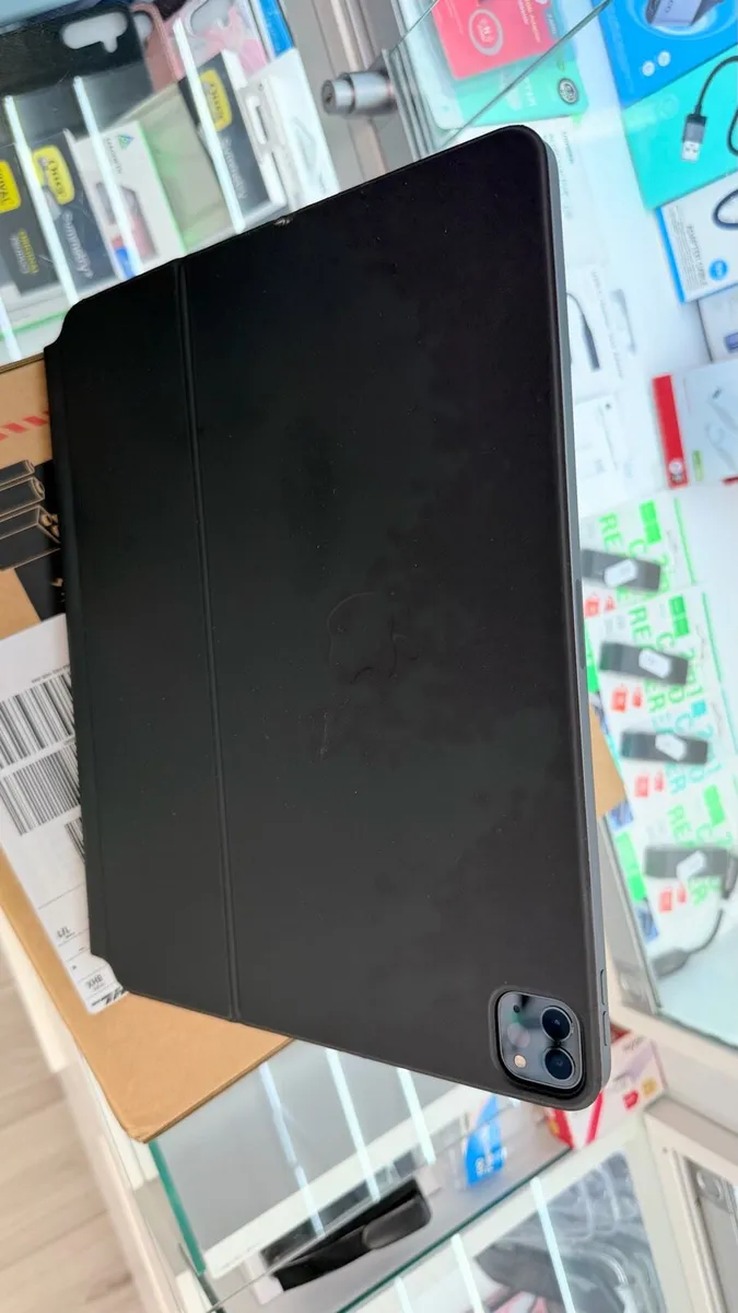 iPad Pro 13” 5Th Gen - Image 3