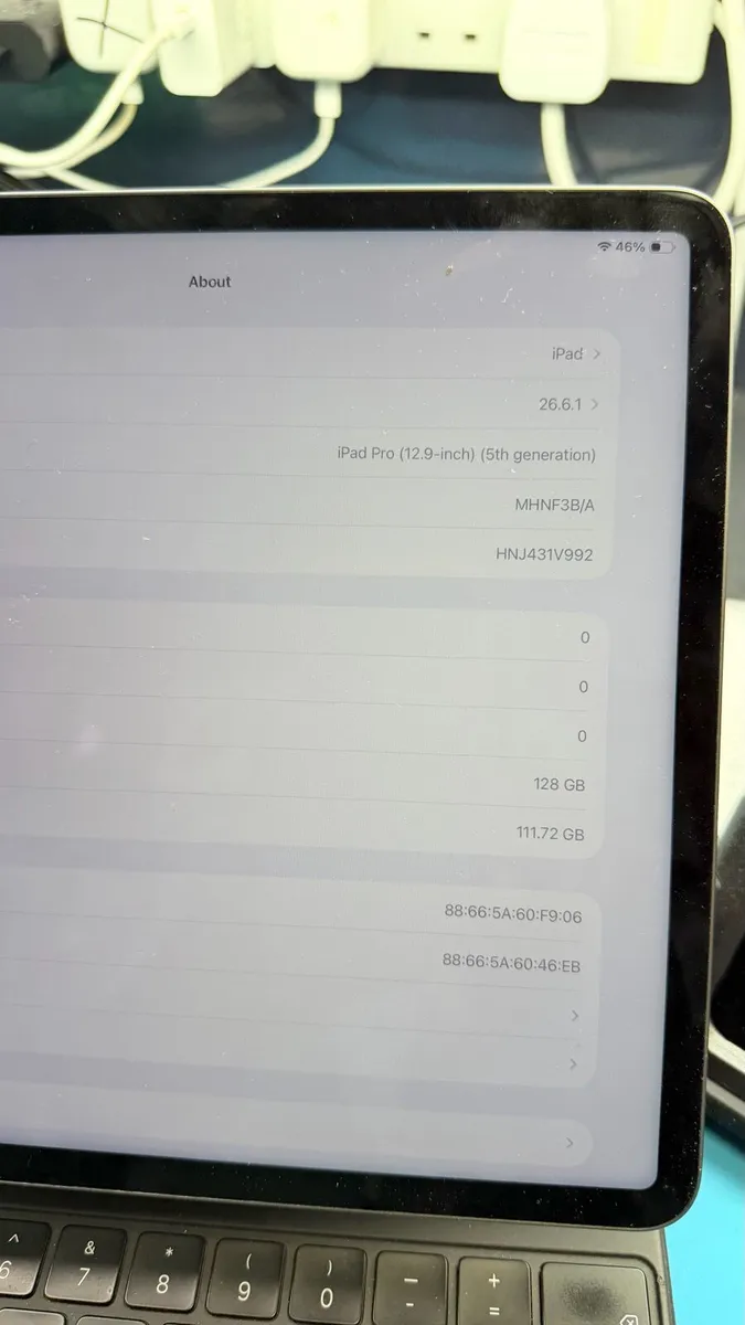 iPad Pro 13” 5Th Gen - Image 4