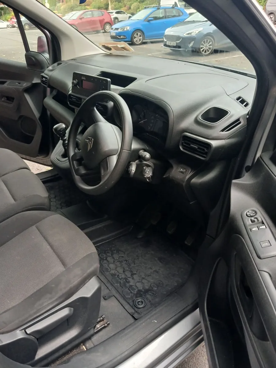 Citroen Berlingo 2022 - Image 1