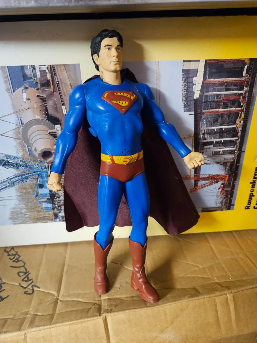 Superman Figure - Image 1