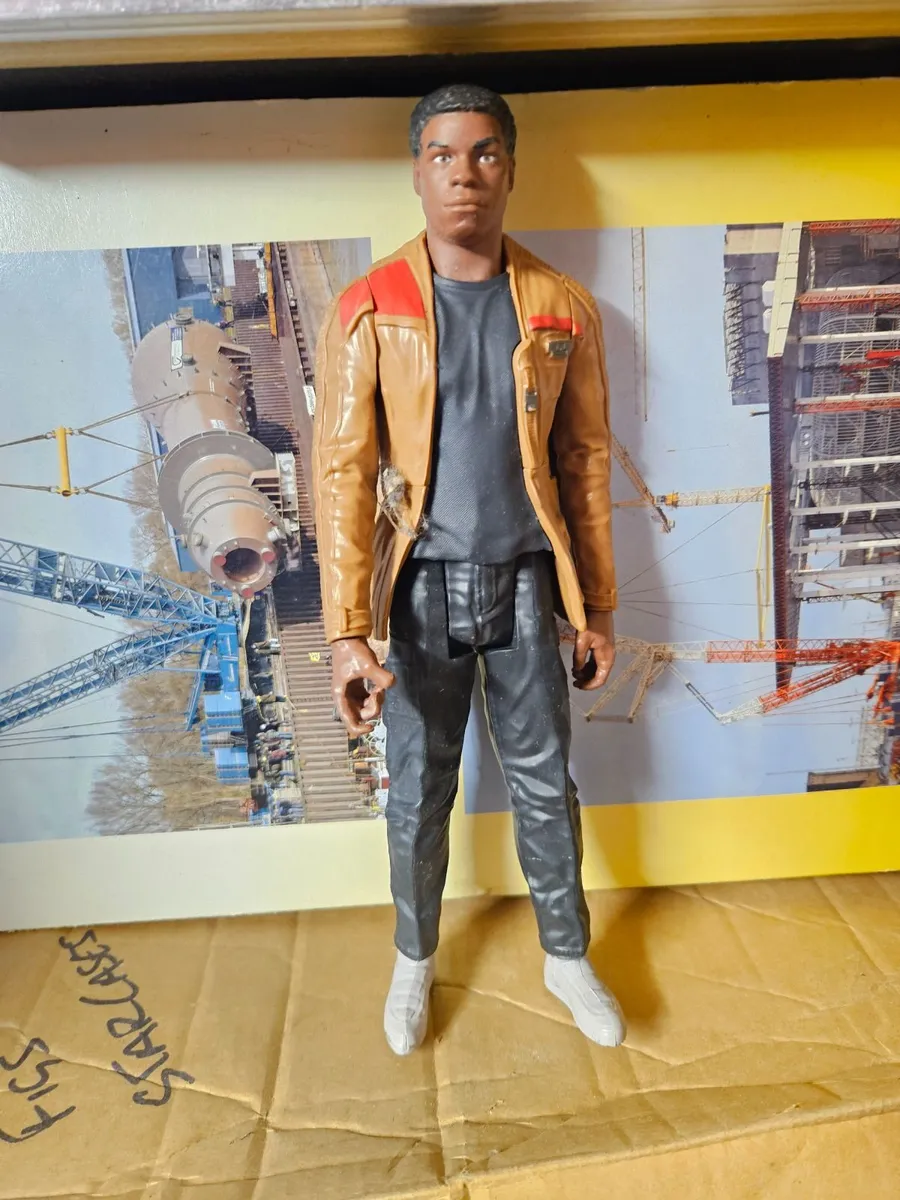 Star Wars Figure - Image 1