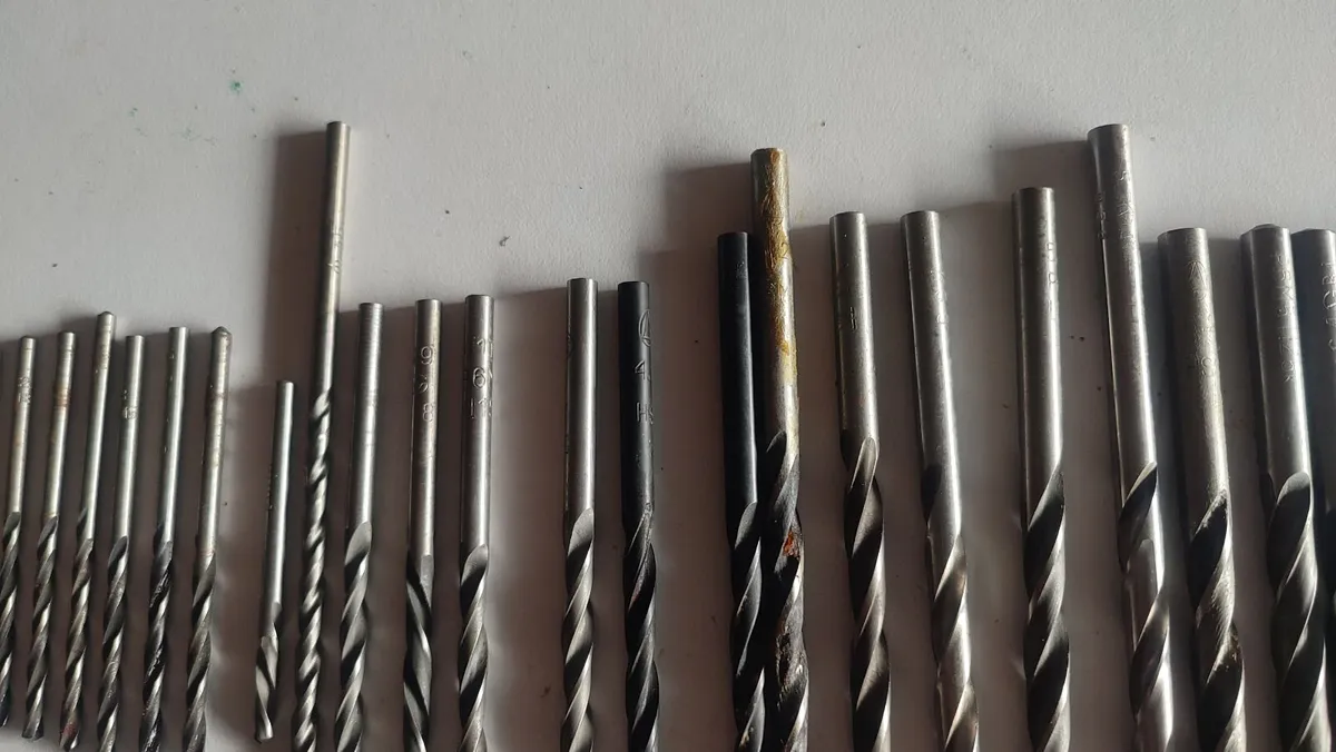 Lot of 32 USSR Metric Twist Drill Bits - Image 3