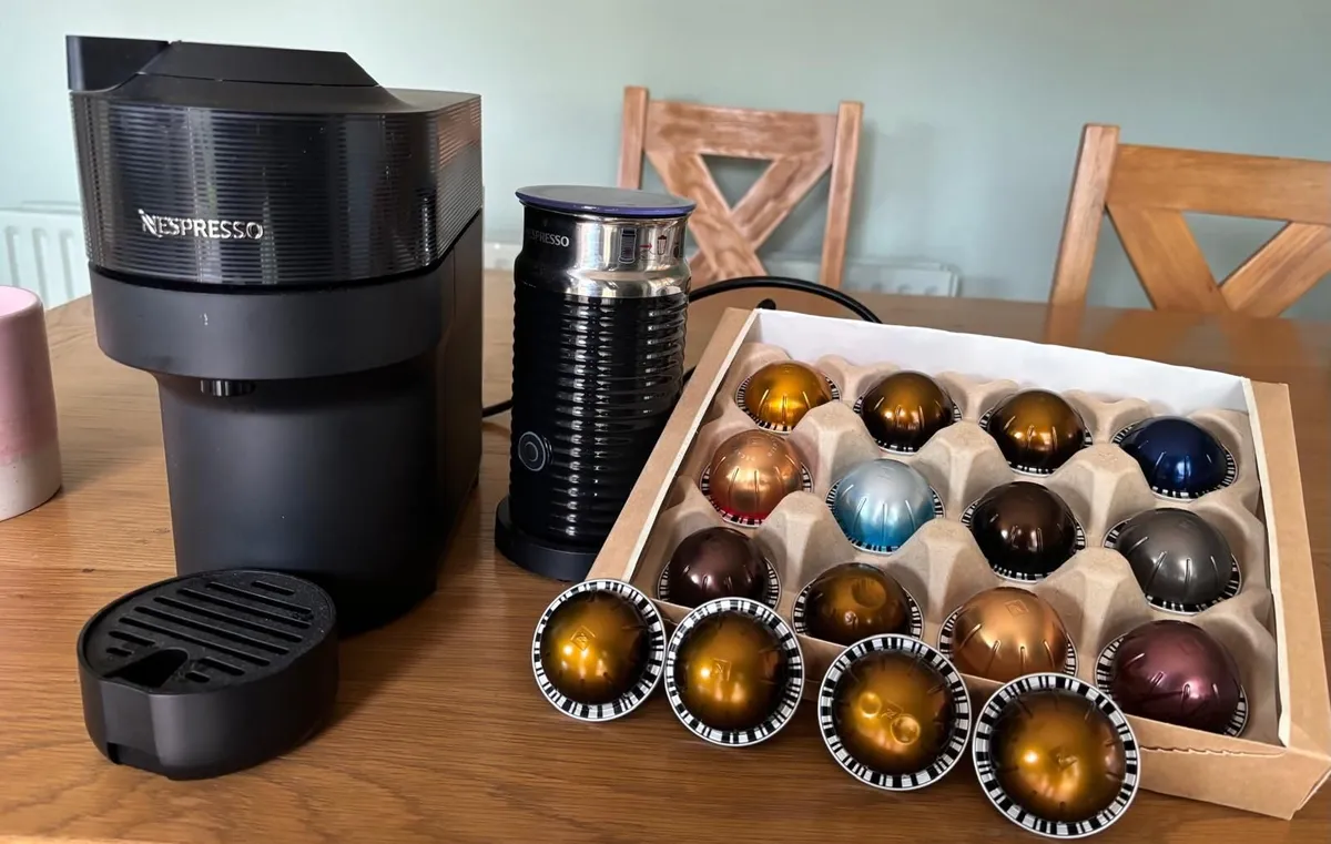 Nespresso Vertuo + Milk Frother