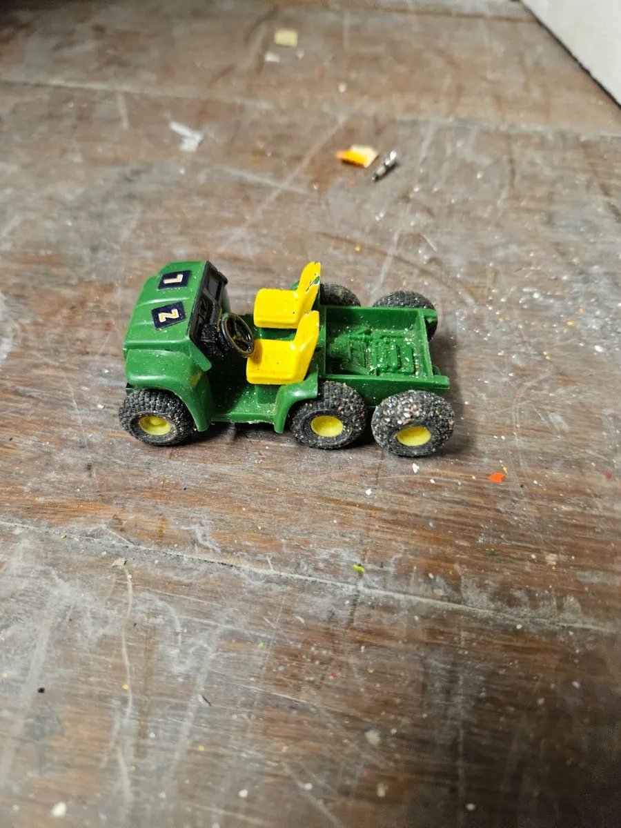 Britain's ERTL John Deere Maintaince Truck - Image 2