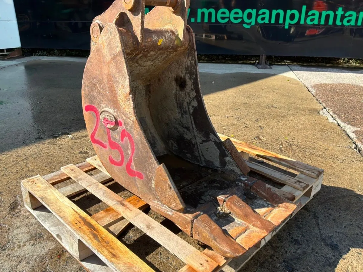 Bucket - Image 2